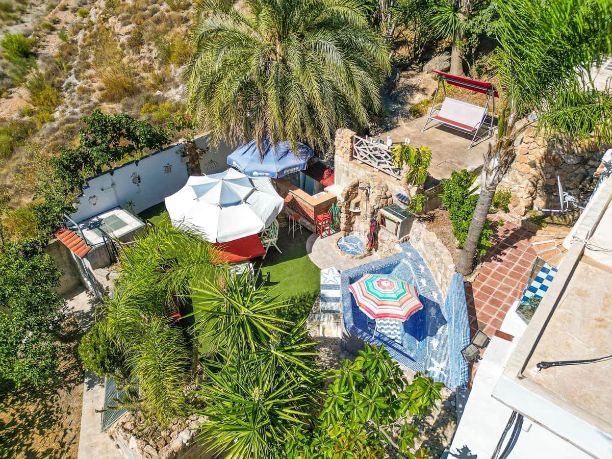 3 bedroom Finca/Country House for sale in Velez de Benaudalla with garage - € 298,000 (Ref: 10113548)