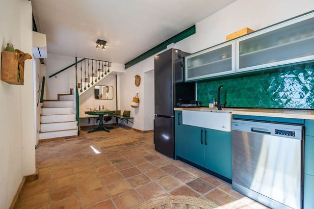 3 bedroom Townhouse for sale in Riogordo with garage - € 210,000 (Ref: 10123385)