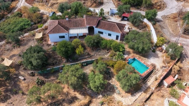 3 slaapkamer Finca/Landhuis te koop in Monda met zwembad garage - € 478.000 (Ref: 10125009)