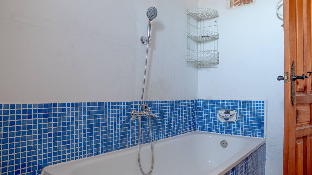 3 sovrum Finca/Hus på landet till salu i Pizarra med pool garage - 229 000 € (Ref: 10130411)