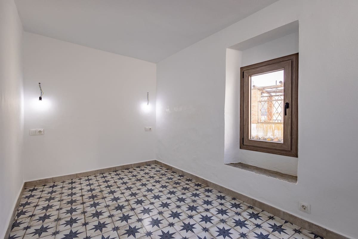 2 bedroom Townhouse for sale in Competa - € 289,000 (Ref: 10130625)