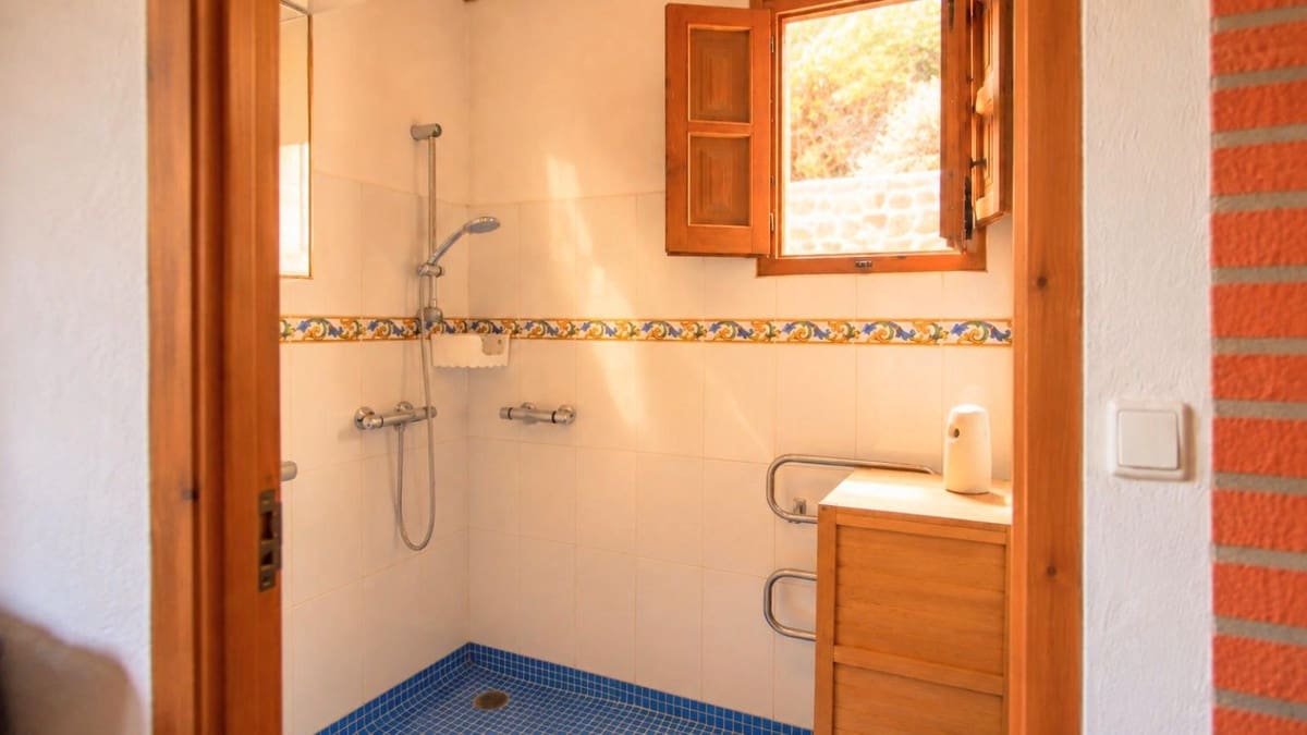 2 sypialnia Willa na sprzedaż w Alora z basenem garażem - 250 000 € (Ref: 10130626)