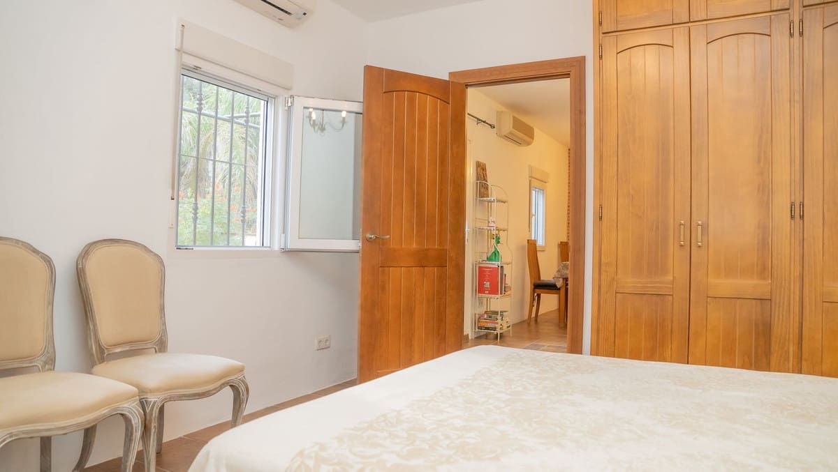 3 soverom Villa til salgs i Alora med svømmebasseng garasje - € 349 000 (Ref: 10153116)