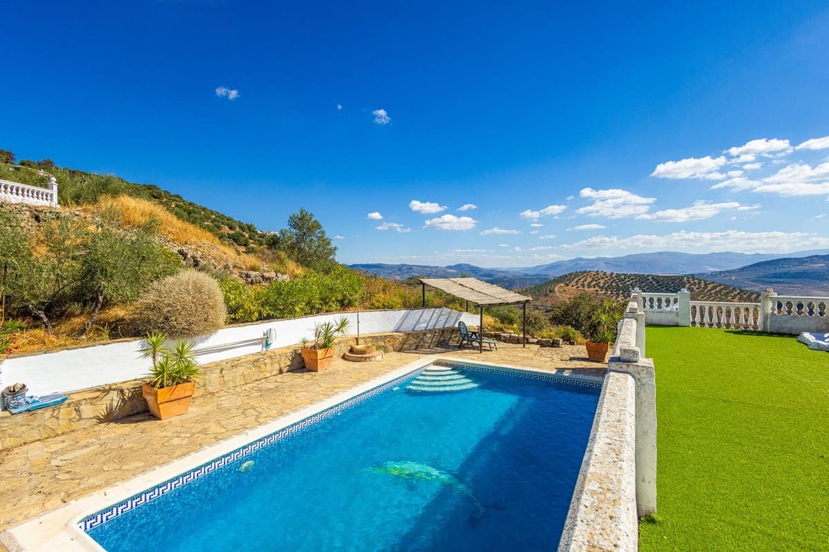 6 Zimmer Villa zu verkaufen in Iznajar mit Pool Garage - 469.000 € (Ref: 10153682)