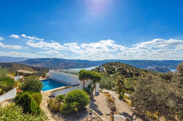 6 Zimmer Villa zu verkaufen in Iznájar mit Pool Garage - 469.000 € (Ref: 10153682)