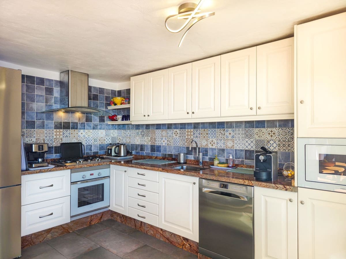 3 camera da letto Villa in vendita in Competa con piscina garage - 590.000 € (Rif: 10158699)