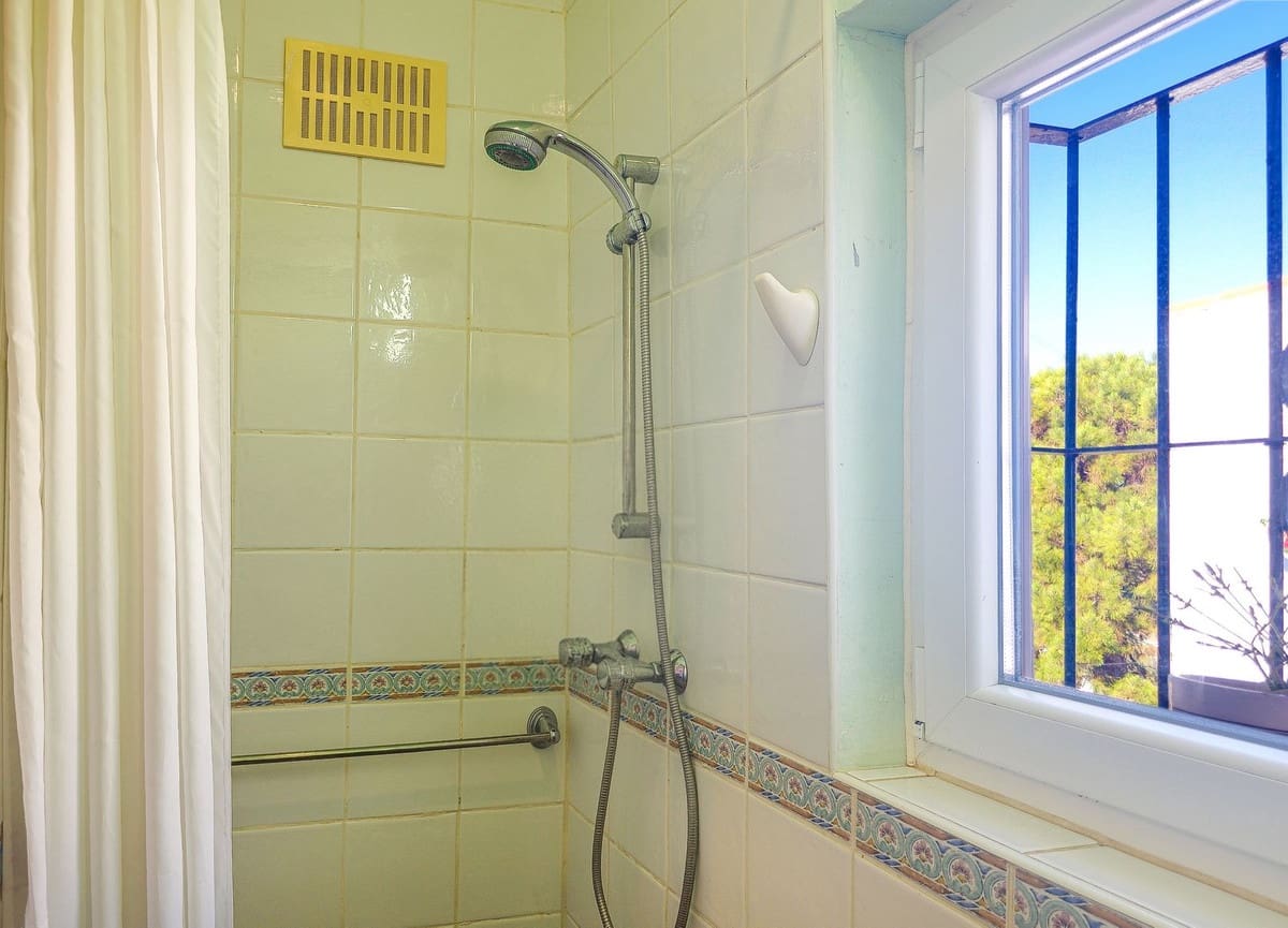3 camera da letto Villa in vendita in Competa con piscina garage - 590.000 € (Rif: 10158699)