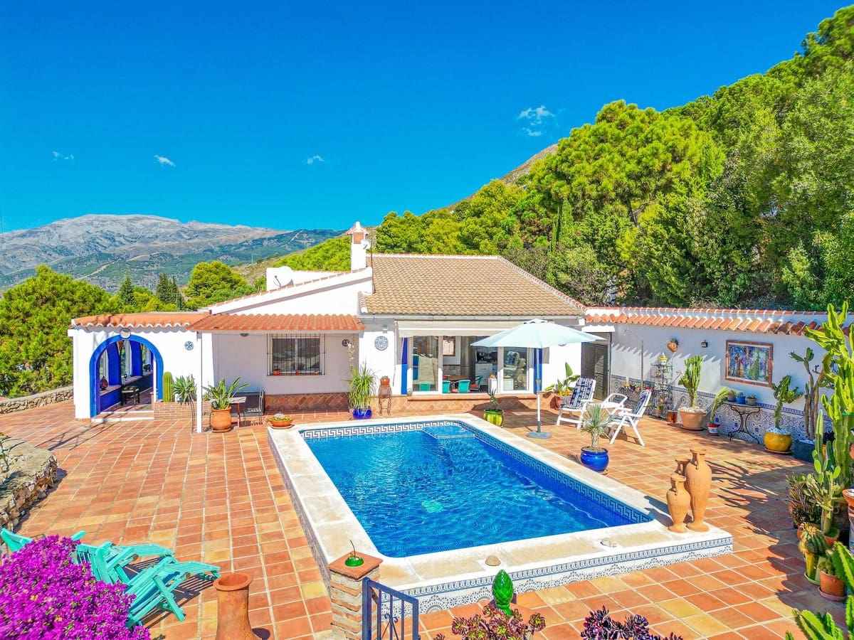 3 camera da letto Villa in vendita in Competa con piscina garage - 590.000 € (Rif: 10158699)