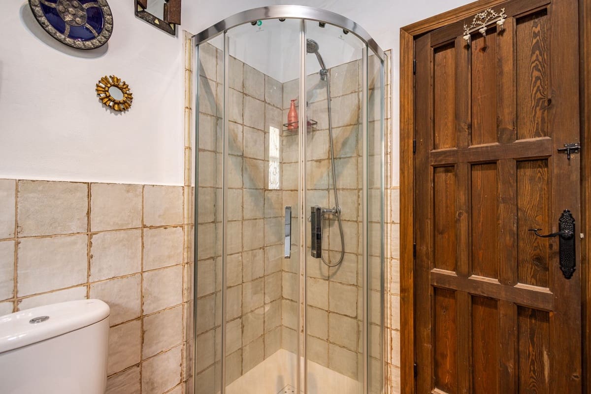 3 soverom Finca/Herregård til salgs i Archez med svømmebasseng garasje - € 375 000 (Ref: 10158768)
