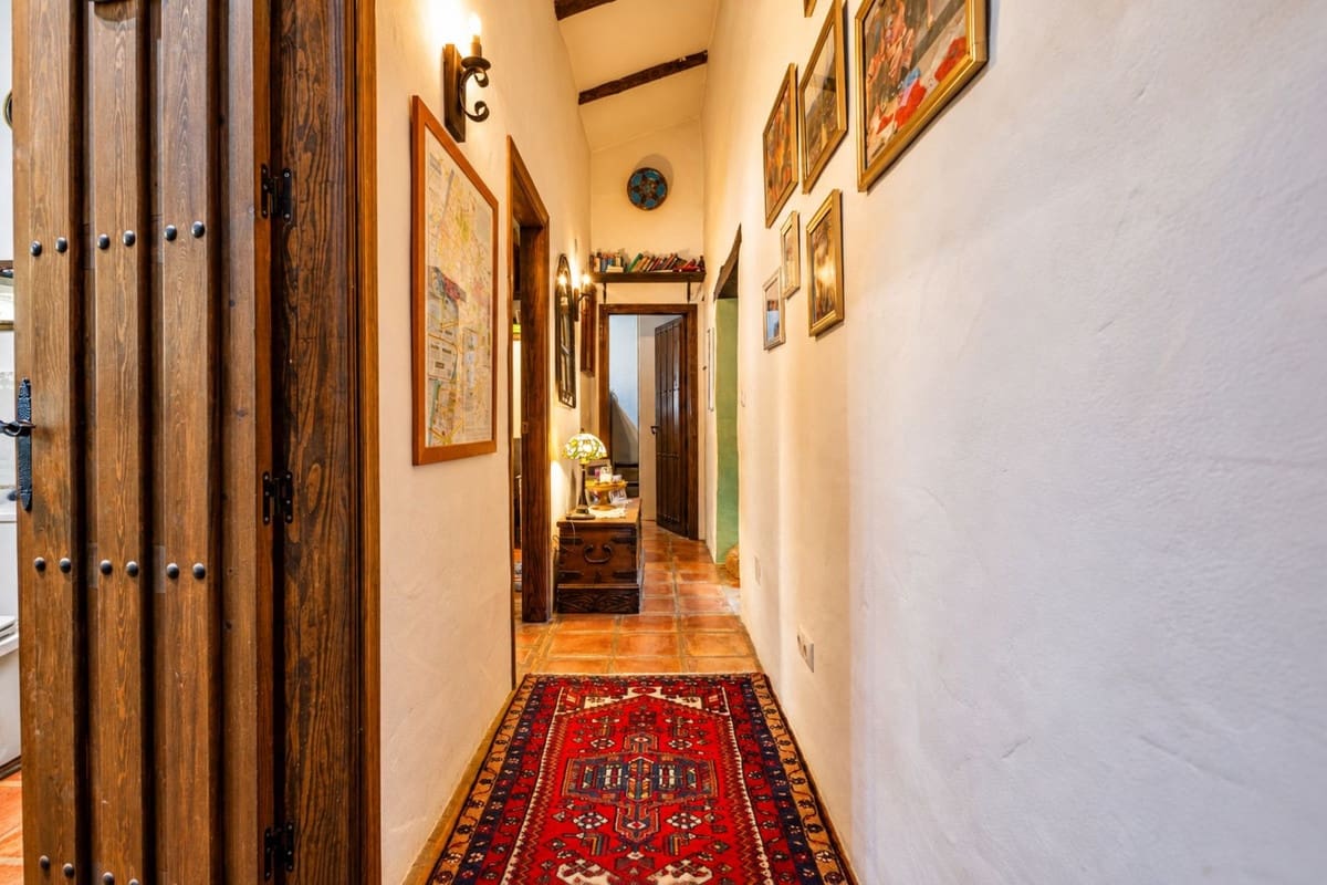 3 soverom Finca/Herregård til salgs i Archez med svømmebasseng garasje - € 375 000 (Ref: 10158768)