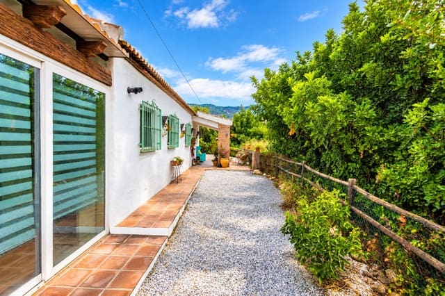3 soverom Finca/Herregård til salgs i Archez med svømmebasseng garasje - € 375 000 (Ref: 10158768)