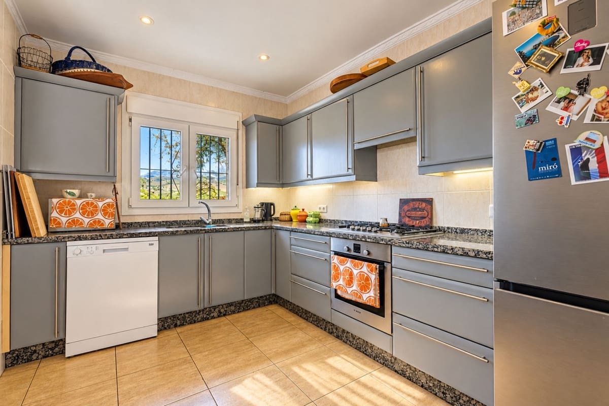 3 sypialnia Willa na sprzedaż w Competa z basenem garażem - 479 000 € (Ref: 10163622)