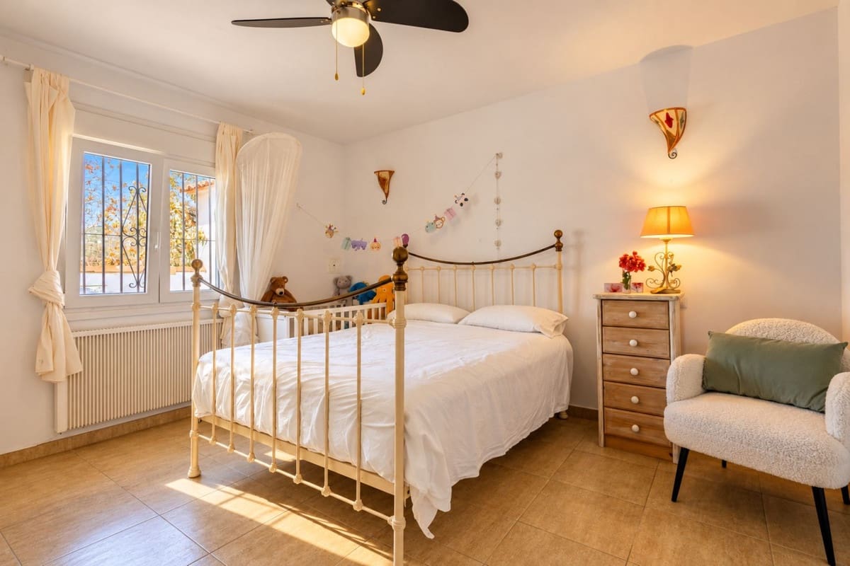 3 sypialnia Willa na sprzedaż w Competa z basenem garażem - 479 000 € (Ref: 10163622)