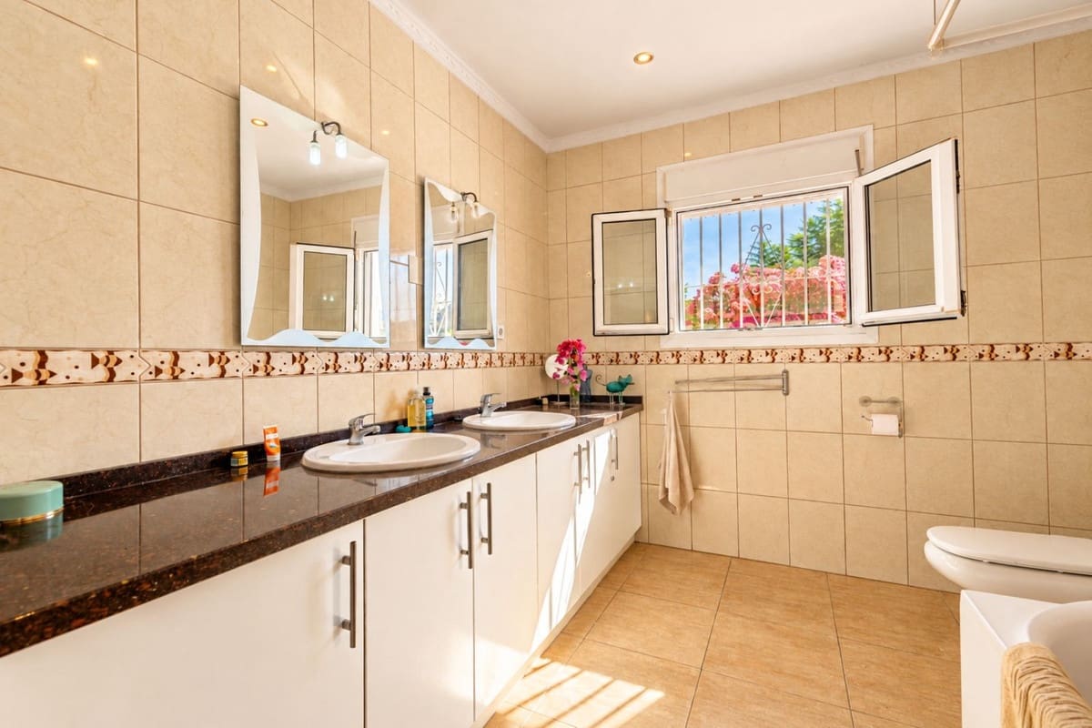 3 sypialnia Willa na sprzedaż w Competa z basenem garażem - 479 000 € (Ref: 10163622)