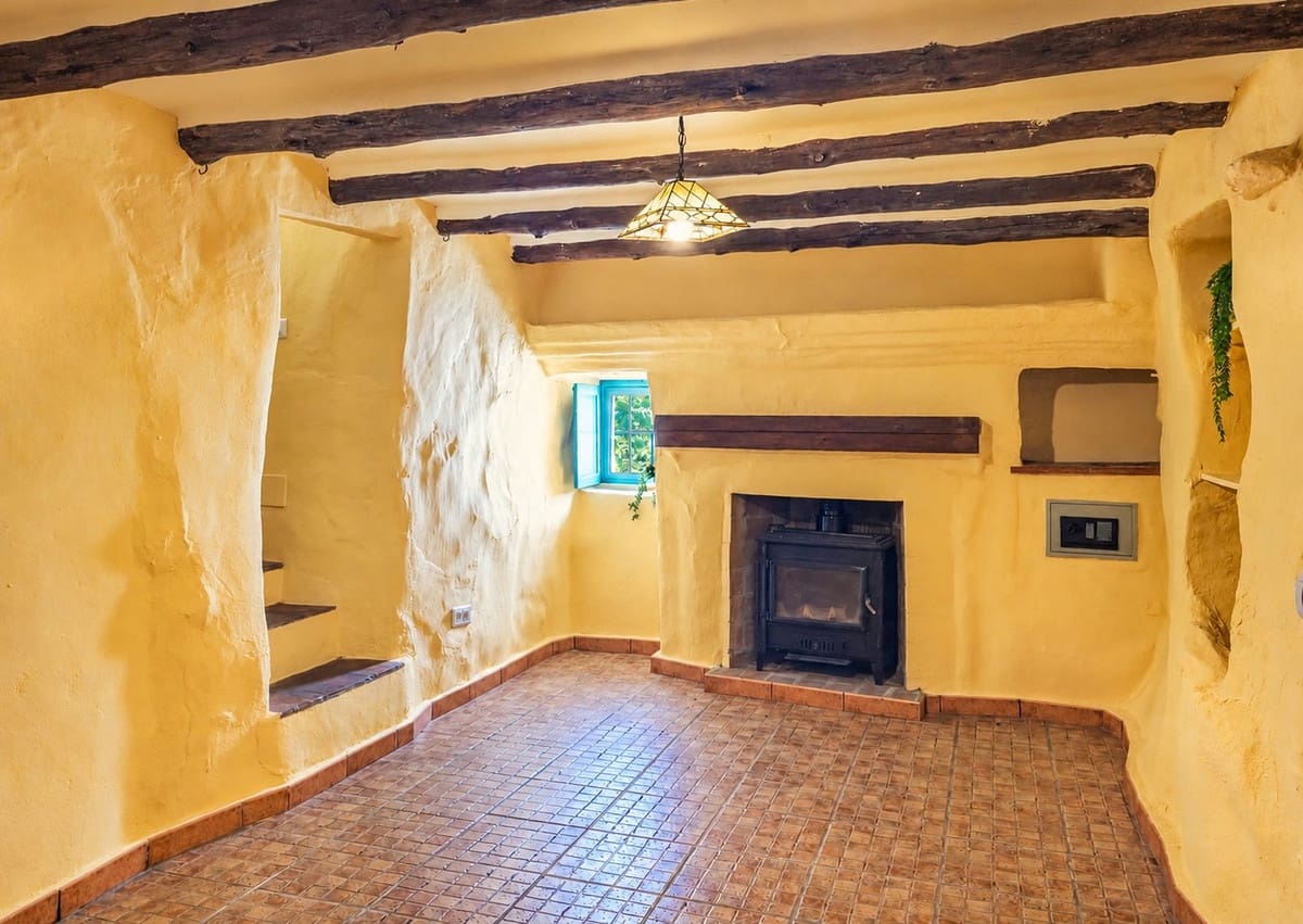 5 bedroom Finca/Country House for sale in Canillas de Albaida with pool garage - € 395,000 (Ref: 10164015)