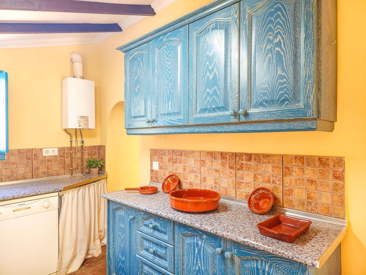 5 bedroom Finca/Country House for sale in Canillas de Albaida with pool garage - € 395,000 (Ref: 10164015)