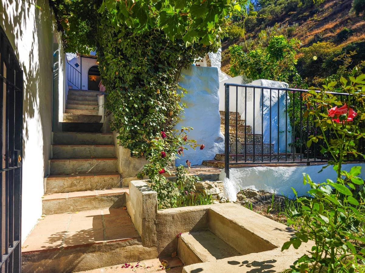5 bedroom Finca/Country House for sale in Canillas de Albaida with pool garage - € 395,000 (Ref: 10164015)