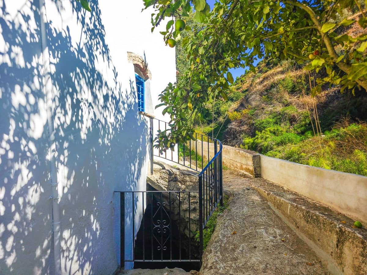 5 bedroom Finca/Country House for sale in Canillas de Albaida with pool garage - € 395,000 (Ref: 10164015)