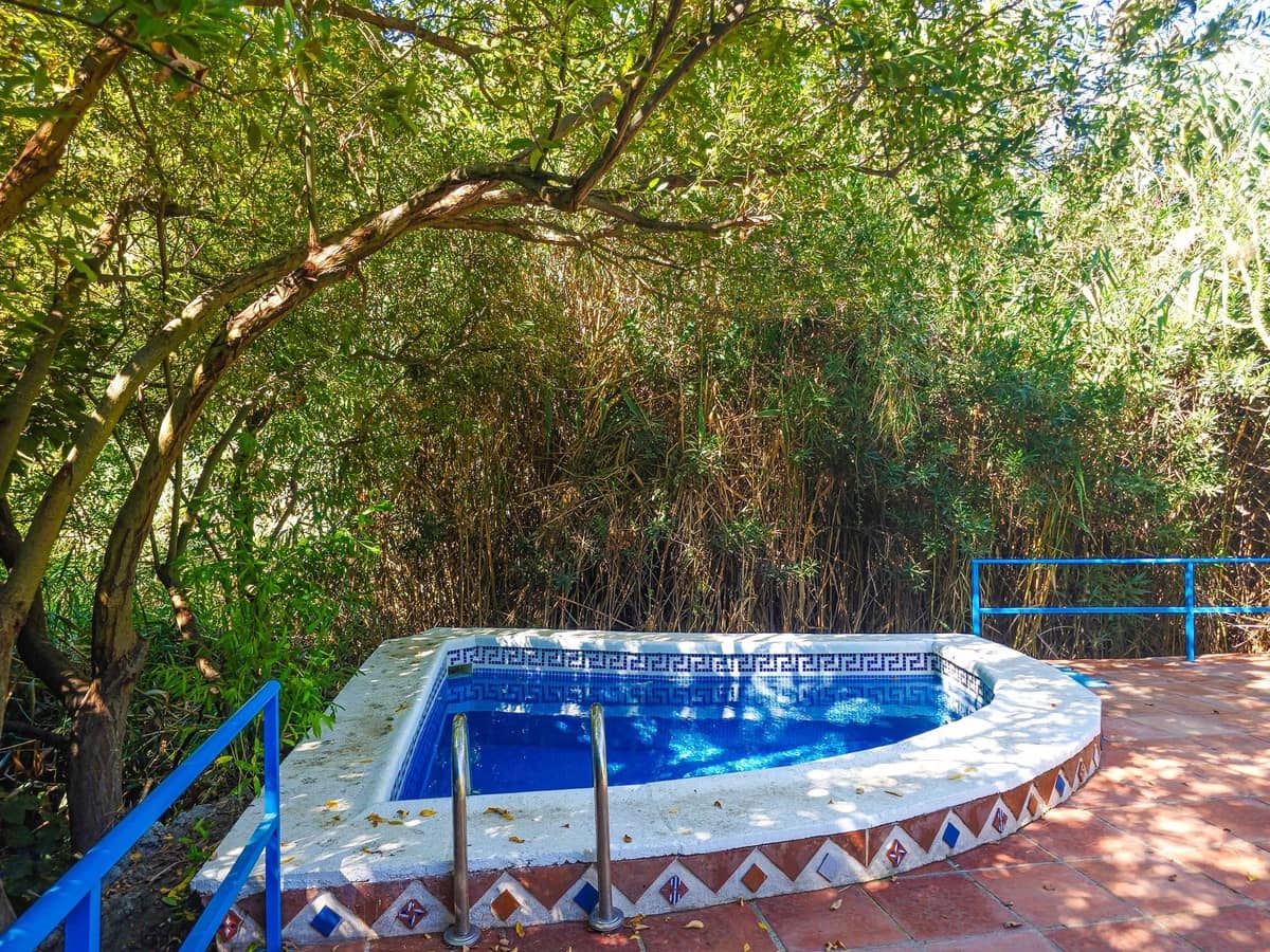 5 bedroom Finca/Country House for sale in Canillas de Albaida with pool garage - € 395,000 (Ref: 10164015)