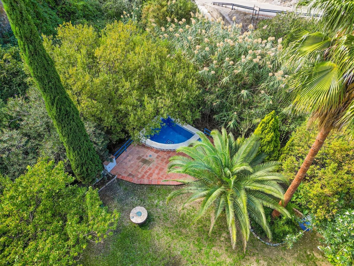 5 bedroom Finca/Country House for sale in Canillas de Albaida with pool garage - € 395,000 (Ref: 10164015)