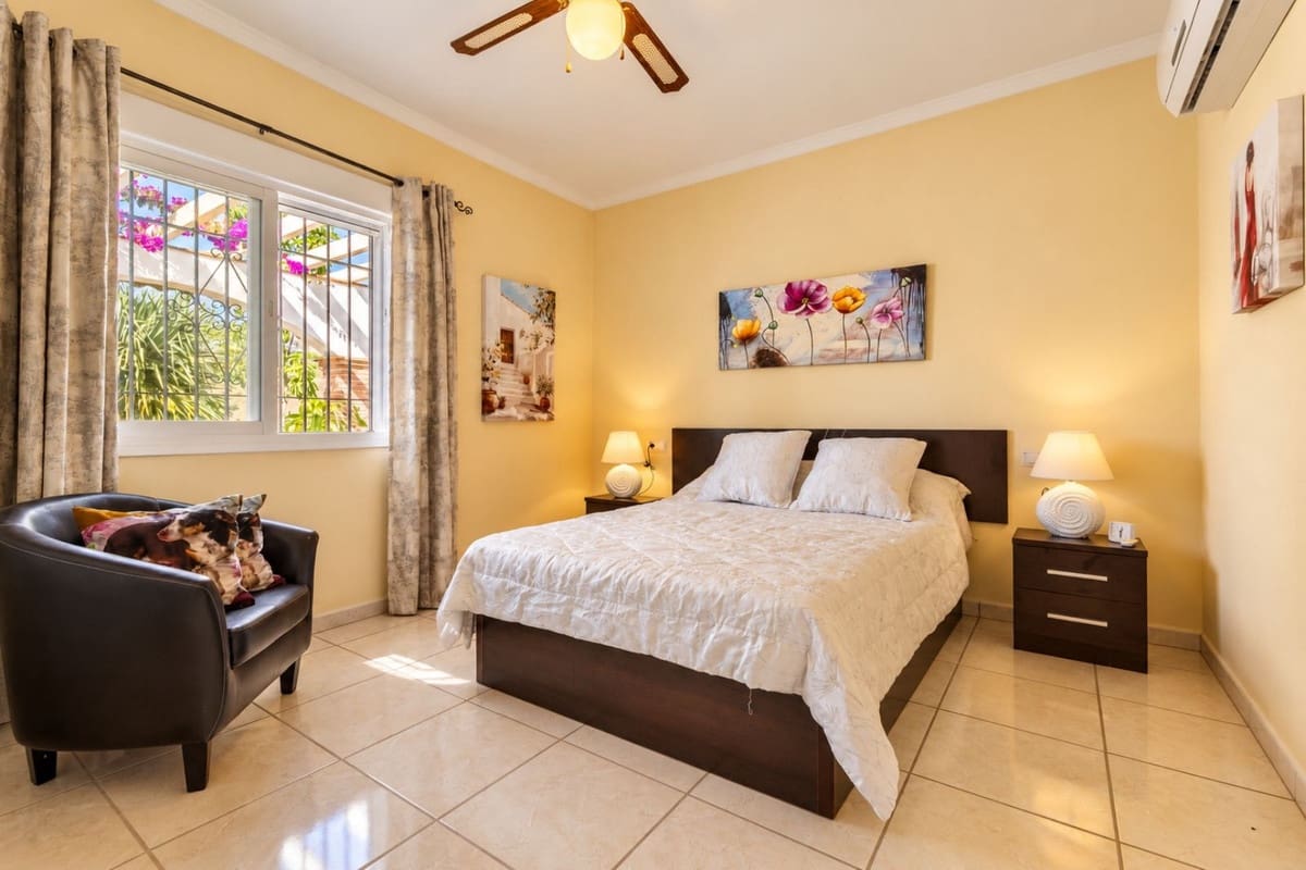 3 Zimmer Villa zu verkaufen in Competa mit Pool Garage - 849.000 € (Ref: 10172285)
