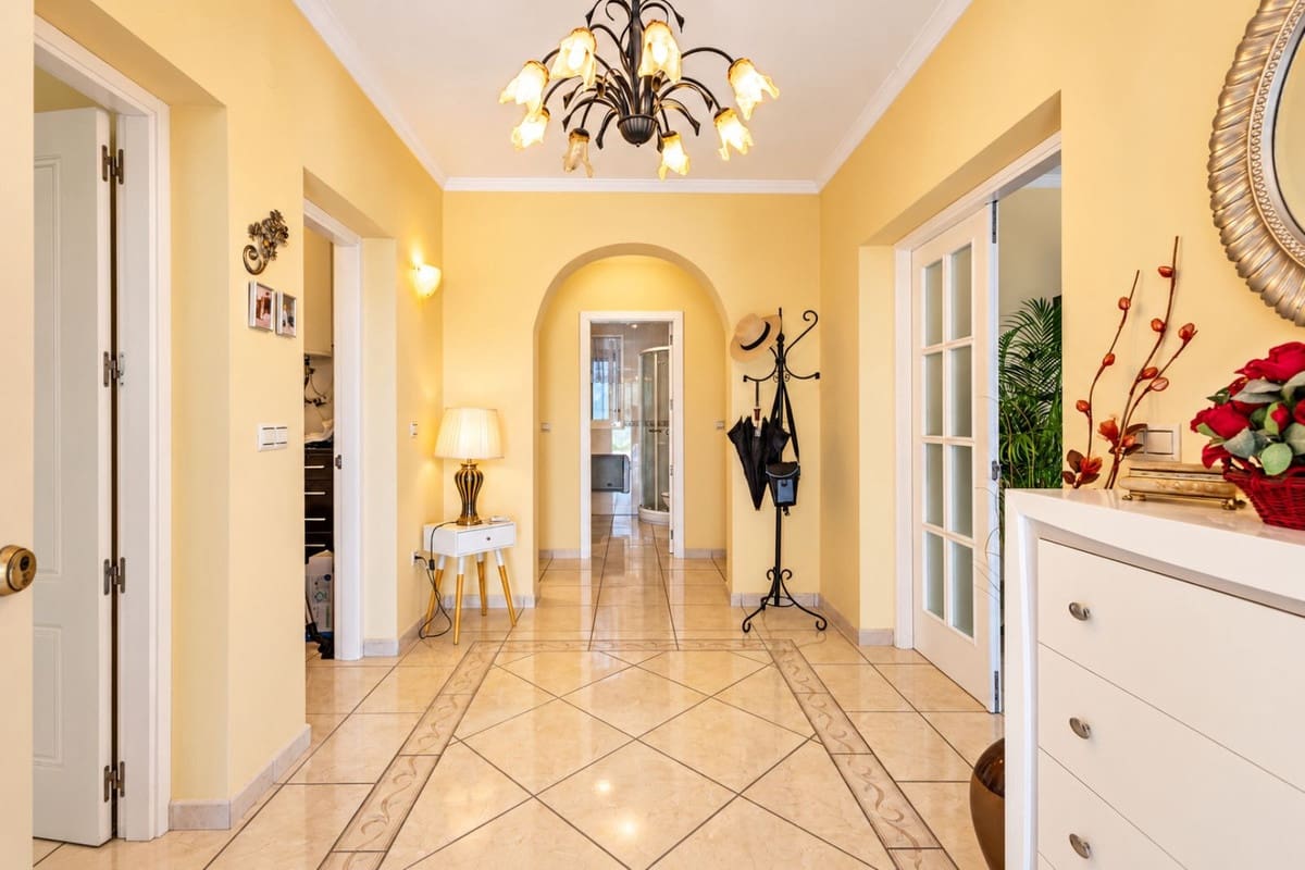 3 Zimmer Villa zu verkaufen in Competa mit Pool Garage - 849.000 € (Ref: 10172285)