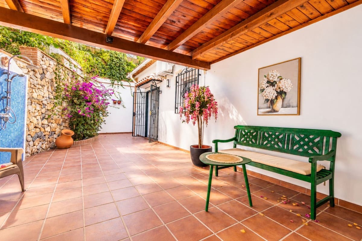 3 Zimmer Villa zu verkaufen in Competa mit Pool Garage - 849.000 € (Ref: 10172285)