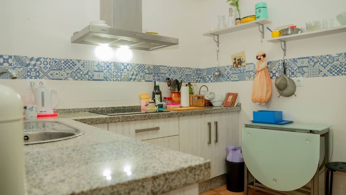 Casa de 3 habitaciones en Alora en venta - 190.000 € (Ref: 10177481)