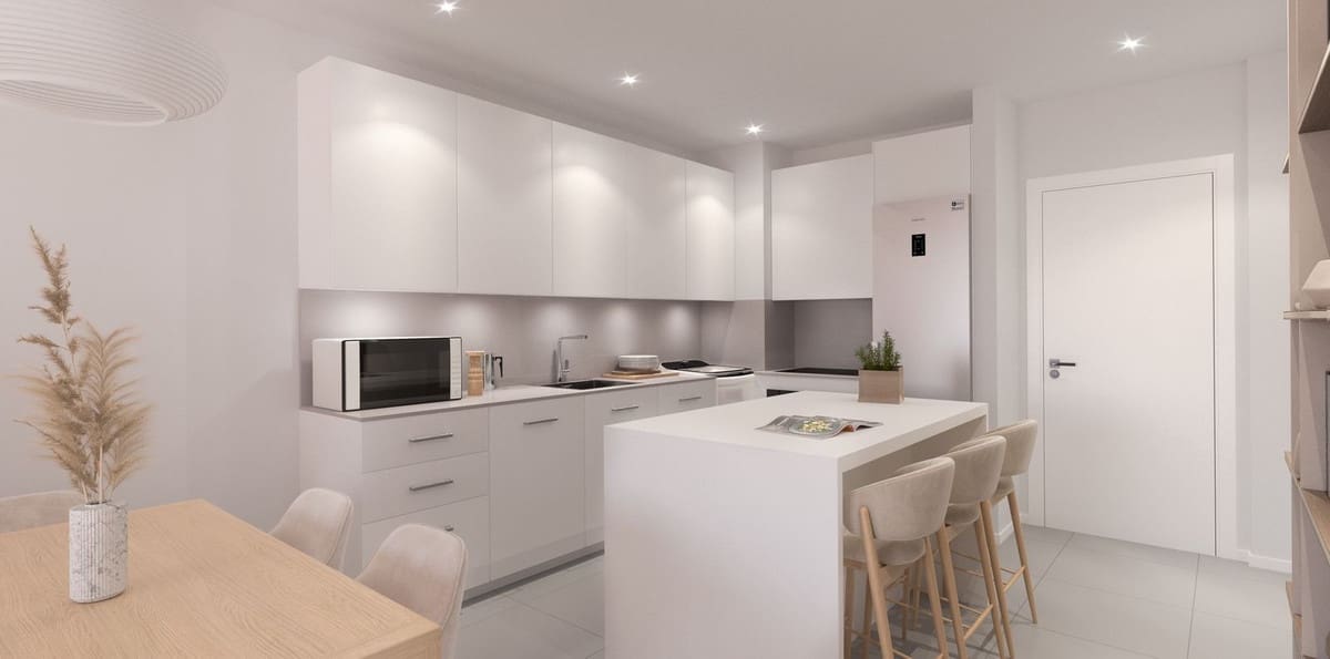 3 Zimmer Apartment zu verkaufen in Torrox-Costa mit Pool Garage - 387.200 € (Ref: 10179385)