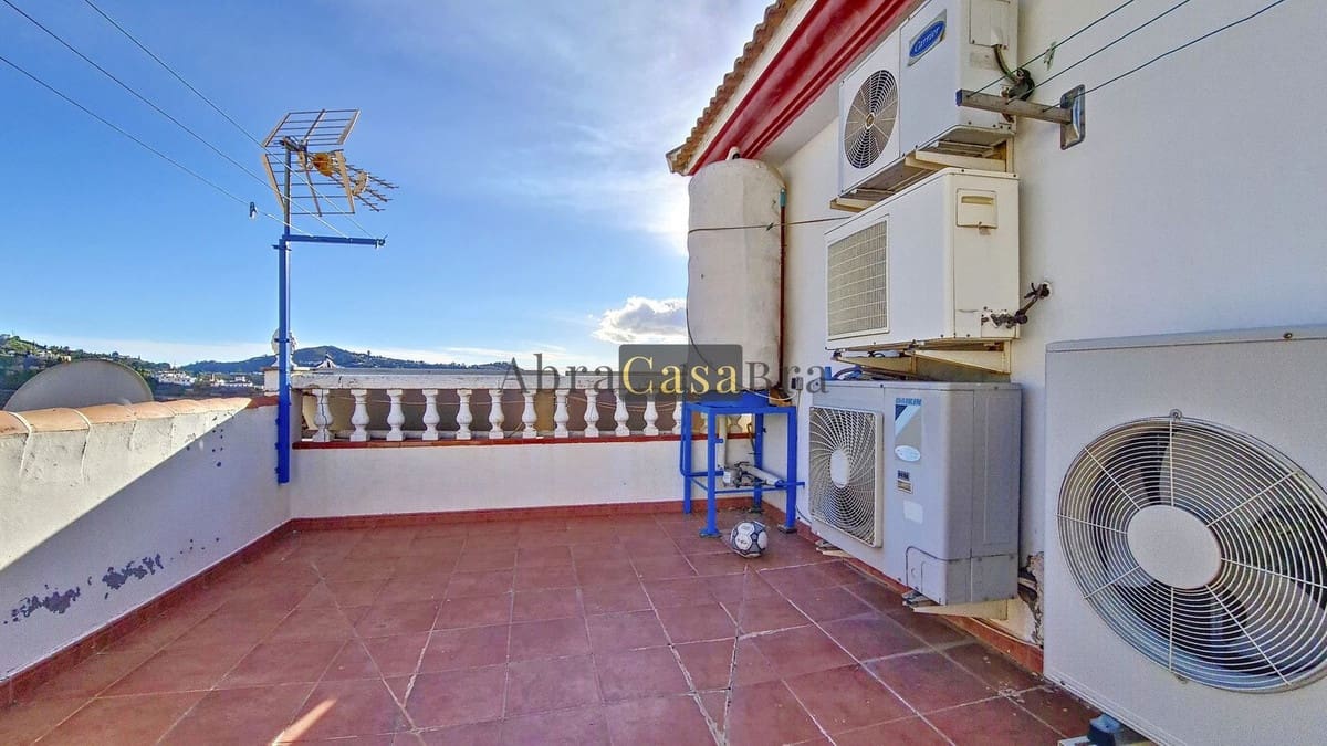 4 Zimmer Haus zu verkaufen in Competa mit Pool Garage - 470.000 € (Ref: 8410142)