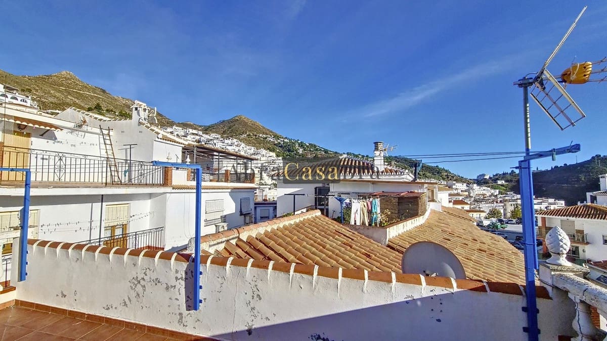 4 Zimmer Haus zu verkaufen in Competa mit Pool Garage - 470.000 € (Ref: 8410142)