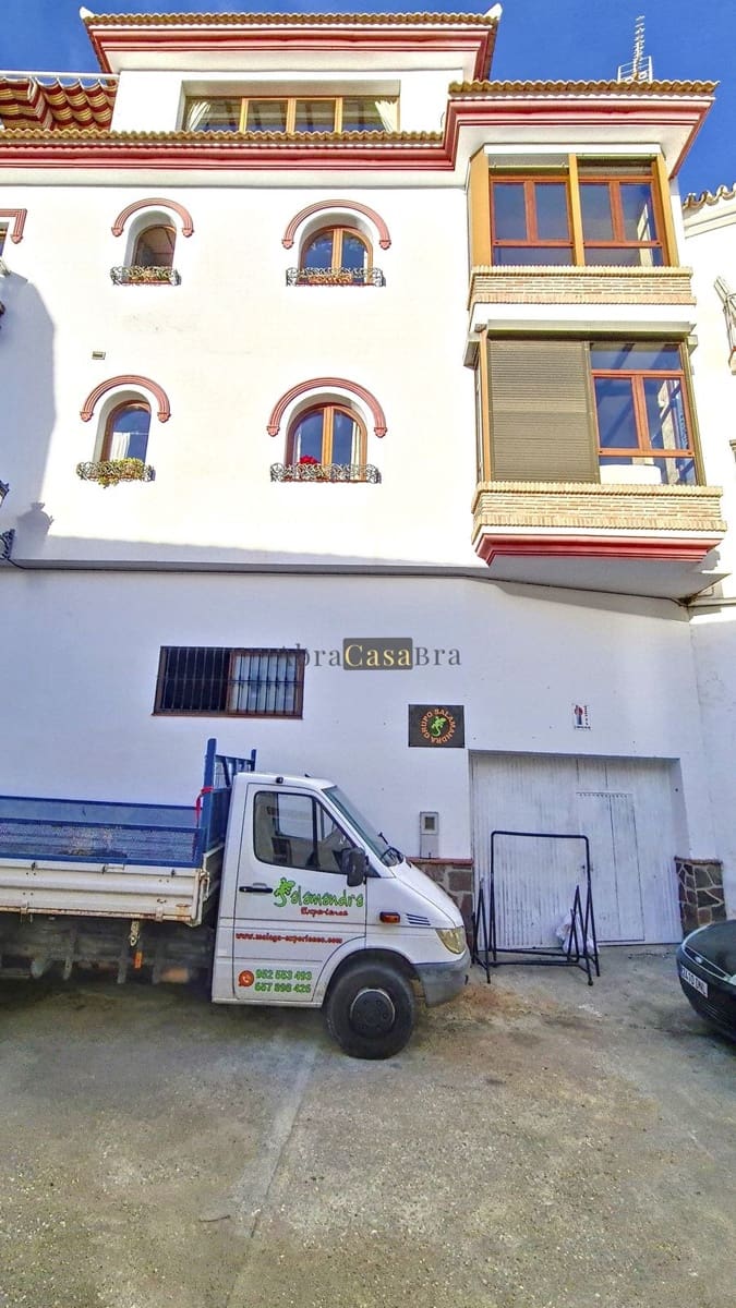 4 Zimmer Haus zu verkaufen in Competa mit Pool Garage - 470.000 € (Ref: 8410142)