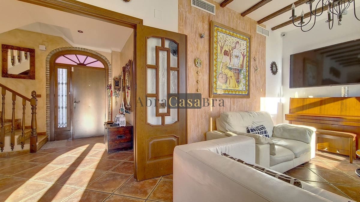 4 Zimmer Haus zu verkaufen in Competa mit Pool Garage - 470.000 € (Ref: 8410142)