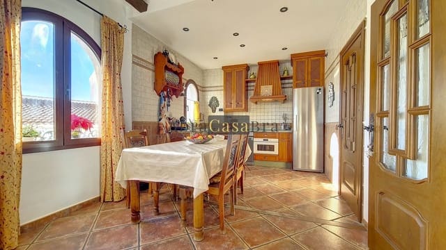 4 Zimmer Haus zu verkaufen in Cómpeta mit Pool Garage - 470.000 € (Ref: 8410142)