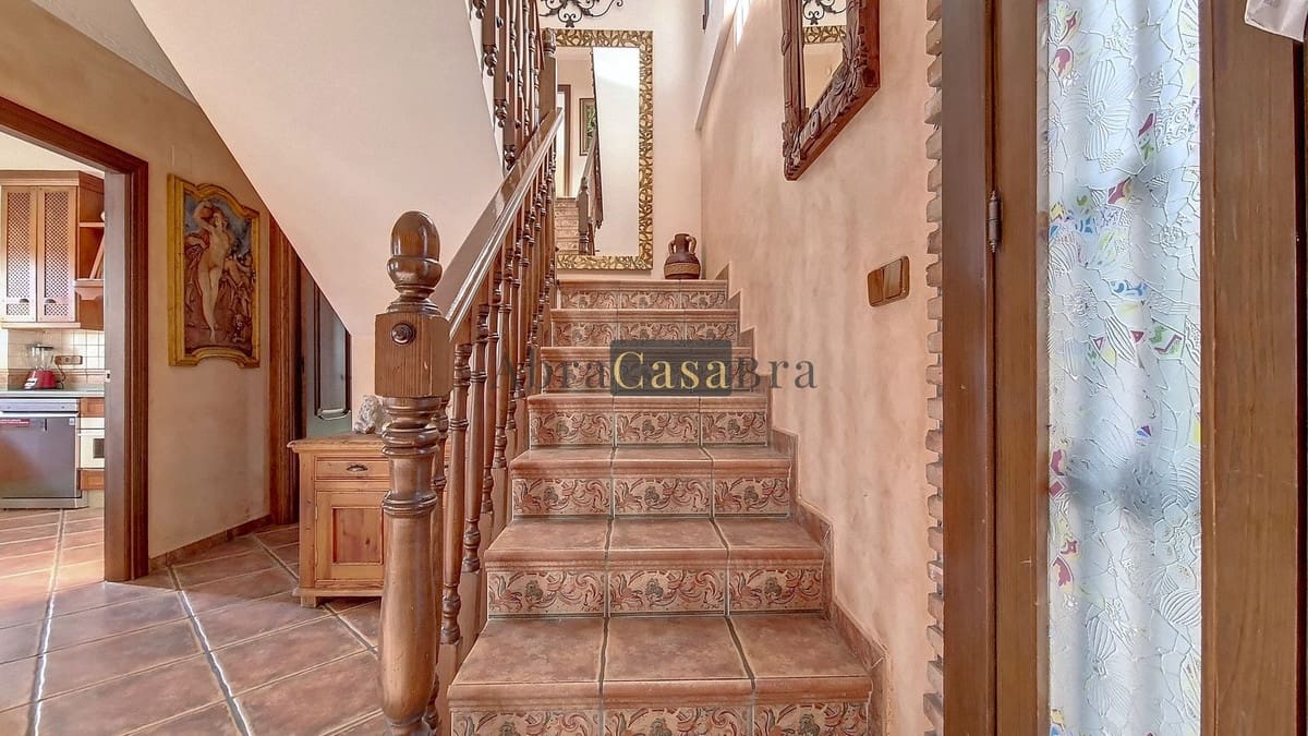 4 Zimmer Haus zu verkaufen in Competa mit Pool Garage - 470.000 € (Ref: 8410142)