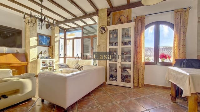 4 Zimmer Haus zu verkaufen in Cómpeta mit Pool Garage - 470.000 € (Ref: 8410142)