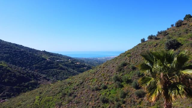 3 soverom Villa til salgs i Arenas med svømmebasseng garasje - € 439 000 (Ref: 8410144)