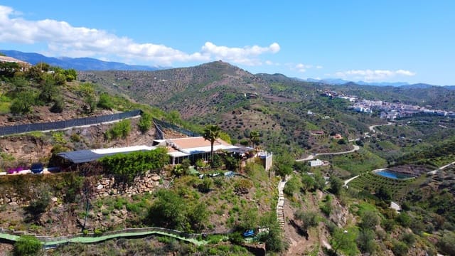 3 Zimmer Villa zu verkaufen in Arenas mit Pool Garage - 439.000 € (Ref: 8410144)