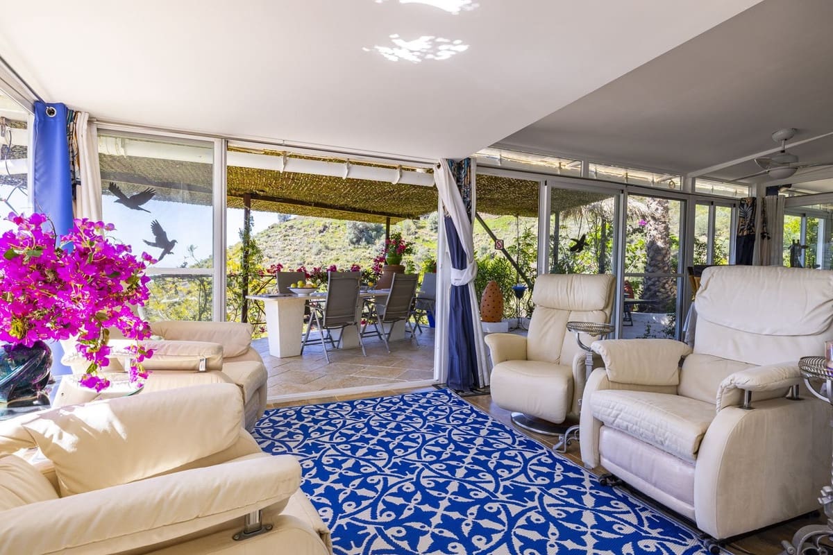 3 Zimmer Villa zu verkaufen in Arenas mit Pool Garage - 439.000 € (Ref: 8410144)