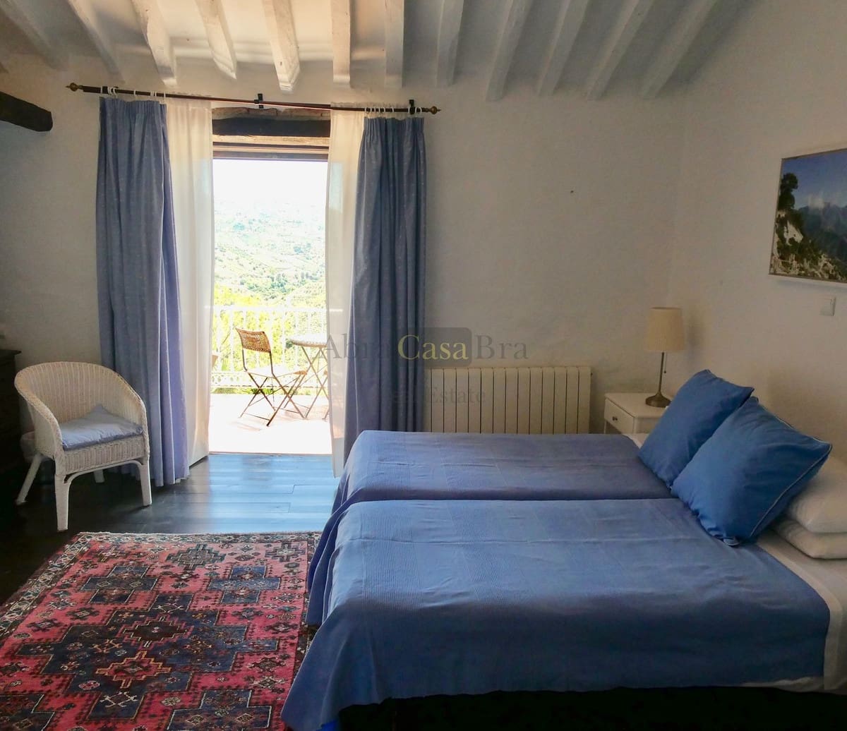 16 bedroom Finca/Country House for sale in Canillas de Albaida with pool garage - € 1,900,000 (Ref: 8410147)