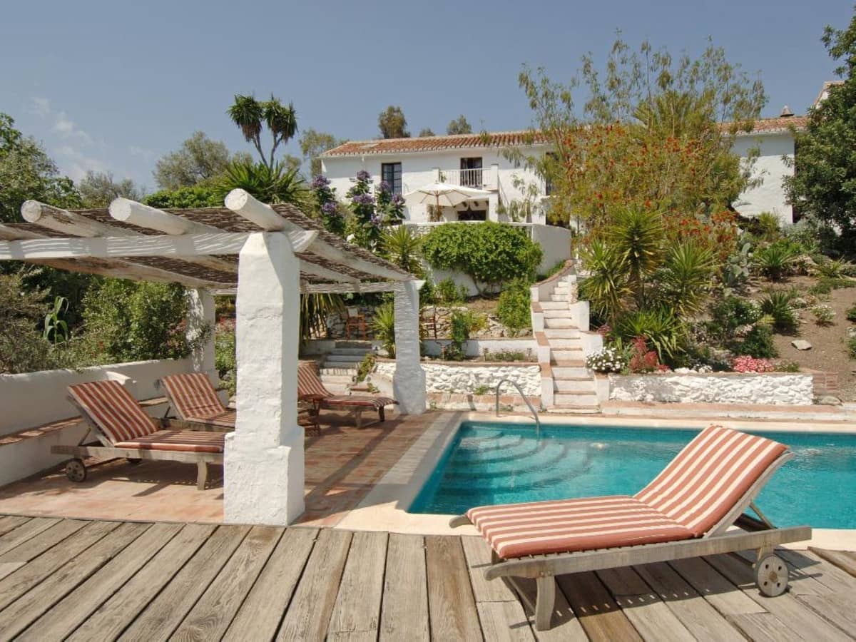 16 bedroom Finca/Country House for sale in Canillas de Albaida with pool garage - € 1,900,000 (Ref: 8410147)