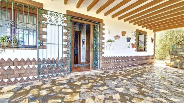 4 Zimmer Villa zu verkaufen in Canillas de Albaida mit Pool Garage - 650.000 € (Ref: 8410162)