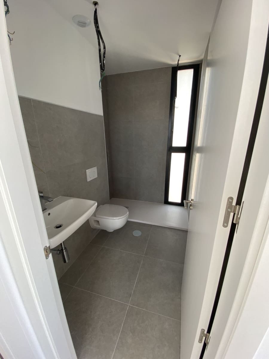Pareado de 3 habitaciones en Torre del Mar en venta con piscina garaje - 549.900 € (Ref: 8410180)