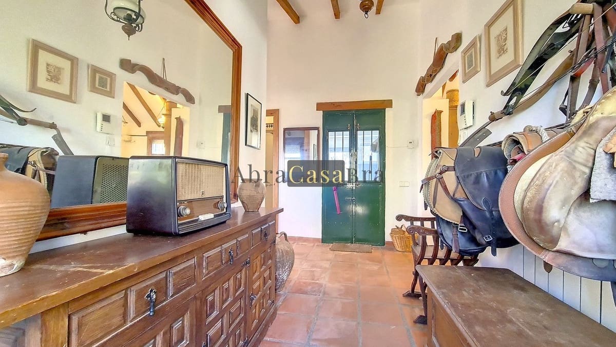 3 soveværelse Finca/Landehus til salg i Sedella med swimmingpool garage - € 398.000 (Ref: 8410185)