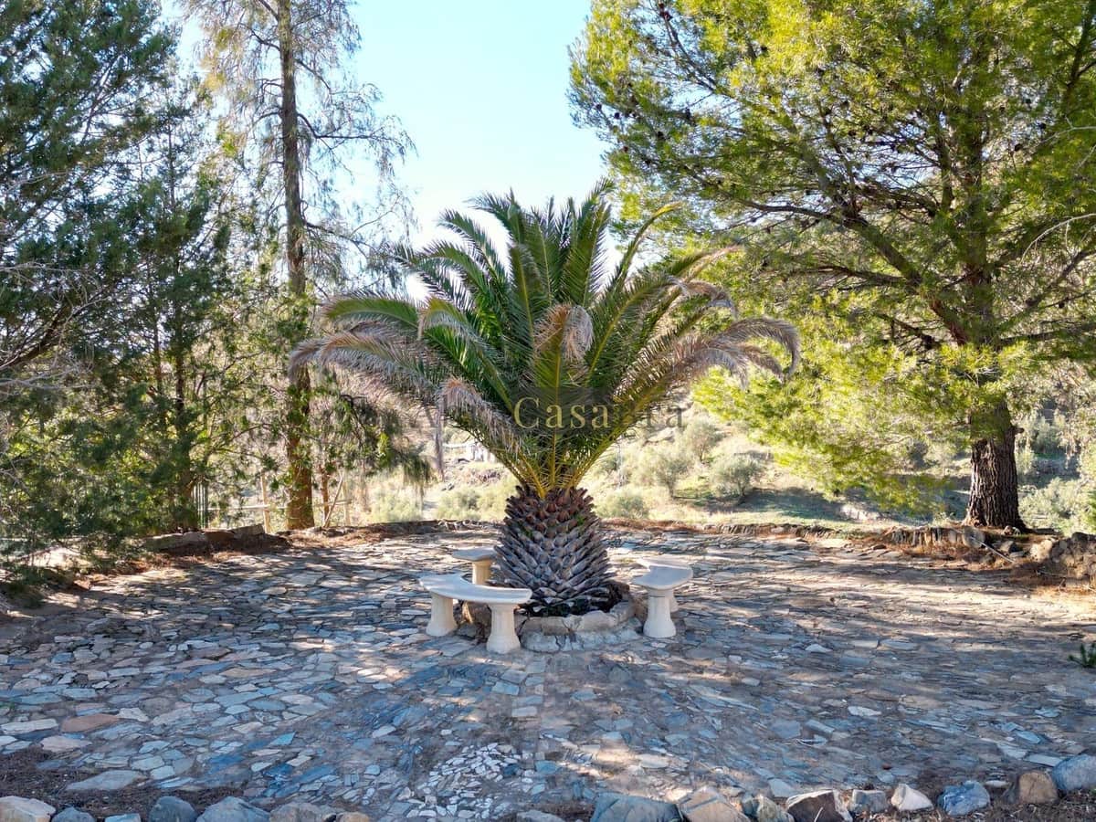 3 soveværelse Finca/Landehus til salg i Sedella med swimmingpool garage - € 398.000 (Ref: 8410185)