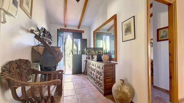 3 soverom Finca/Herregård til salgs i Sedella med svømmebasseng garasje - € 398 000 (Ref: 8410185)