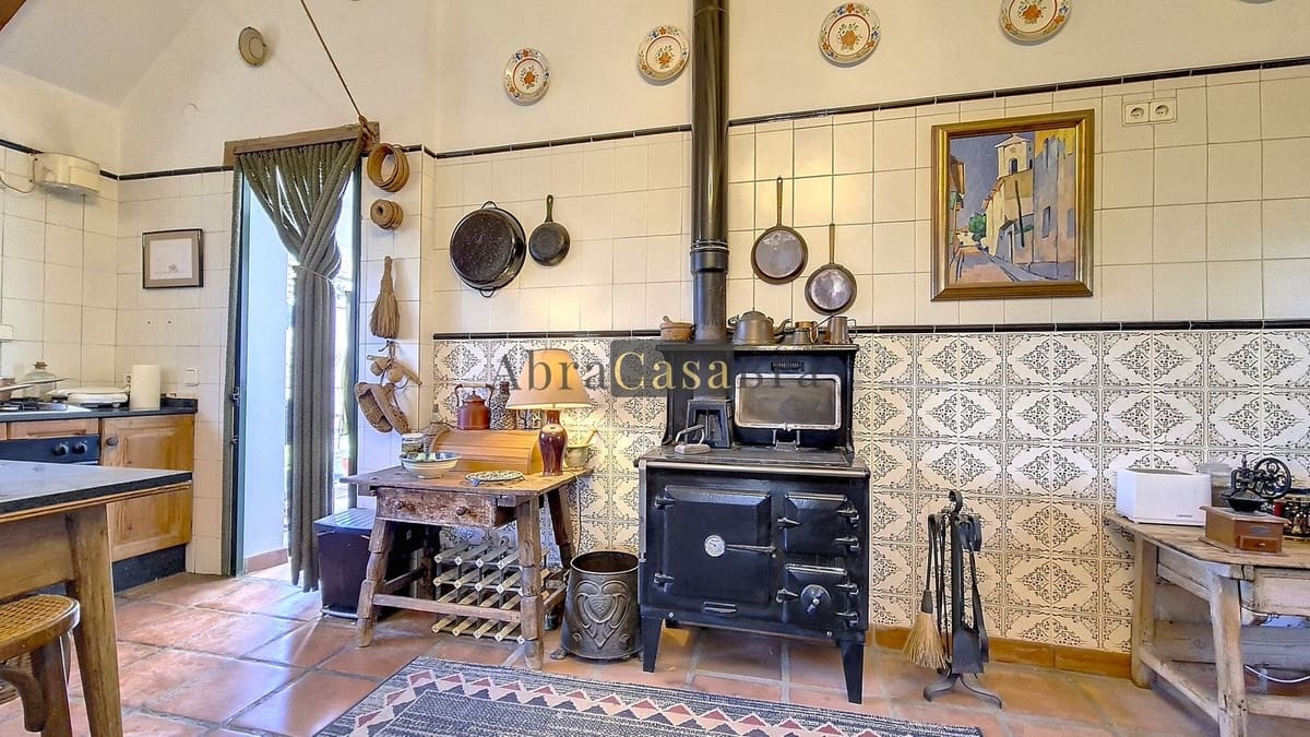 3 bedroom Finca/Country House for sale in Sedella with pool garage - € 398,000 (Ref: 8410185)