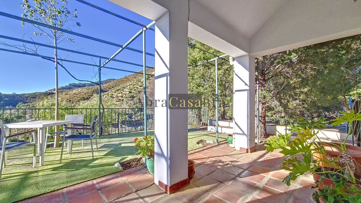 3 bedroom Finca/Country House for sale in Sedella with pool garage - € 398,000 (Ref: 8410185)