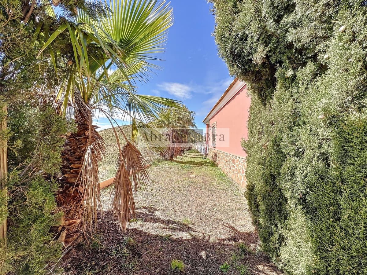 4 soverom Villa til salgs i Canillas de Aceituno med svømmebasseng - € 449 000 (Ref: 8410186)