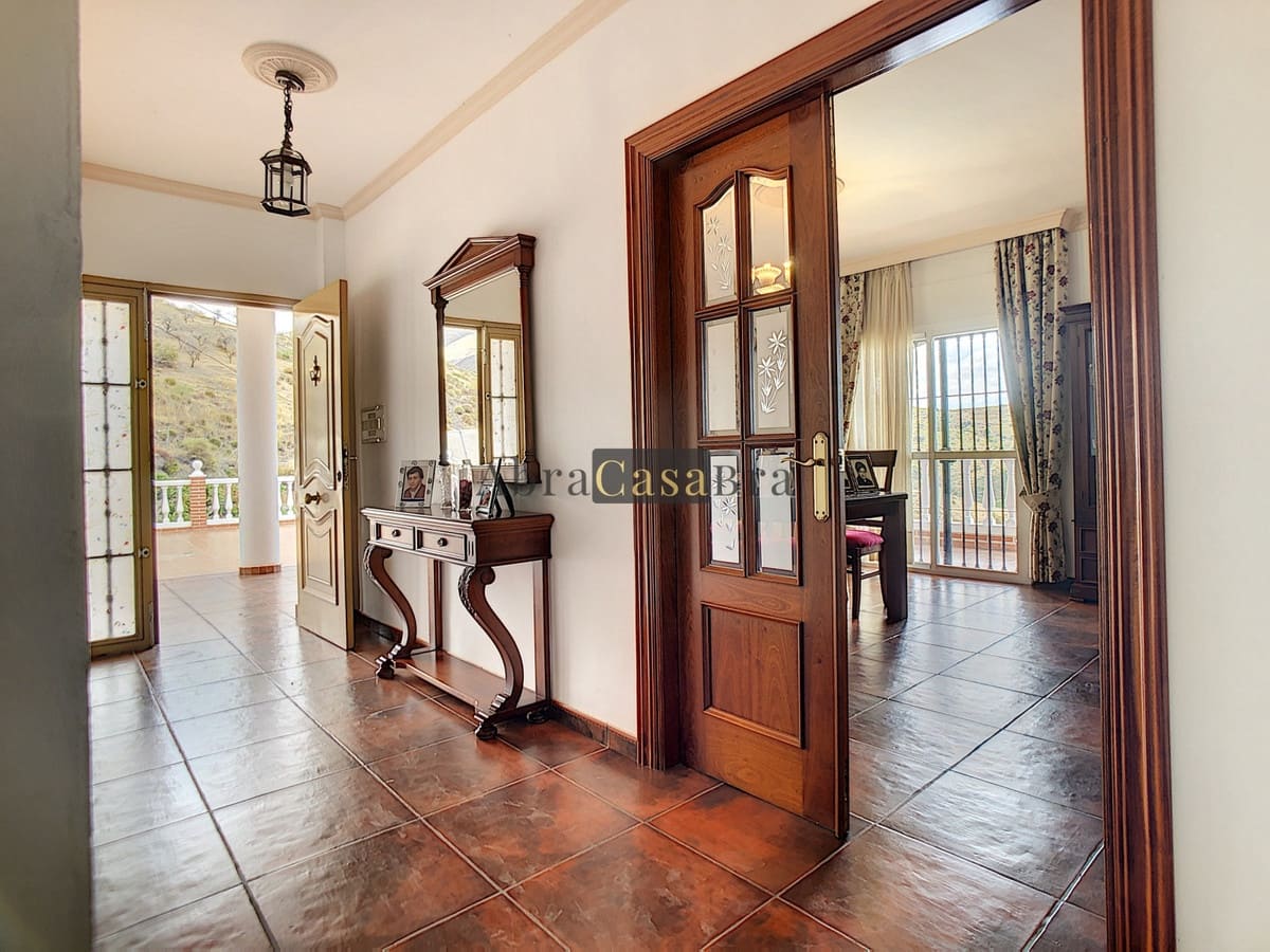 5 chambre Villa/Maison à vendre à Sedella avec garage - 419 000 € (Ref: 8410188)